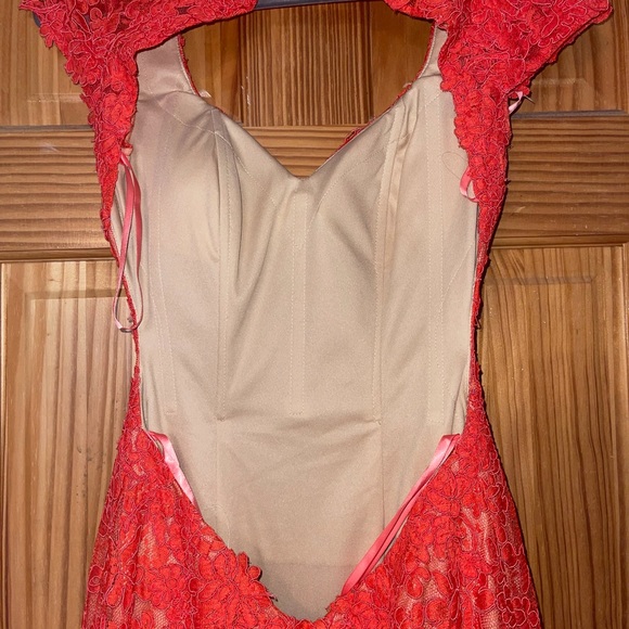 Red Lacey Dress, gown length - Picture 3 of 3
